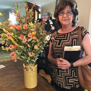 Meet your Posher, Tina